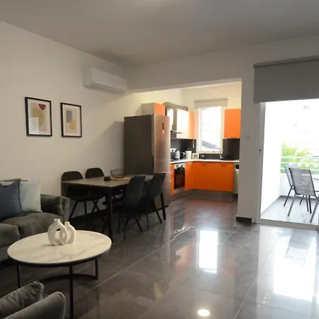 2 Bdr Flat St Lazaros -arsinoe Larnaca