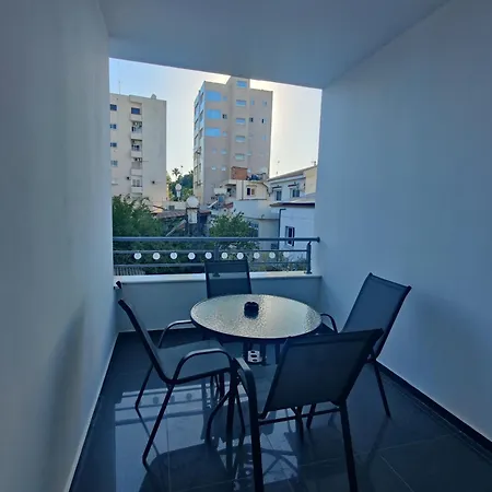 2 Bdr Flat St Lazaros -arsinoe Apartamento *