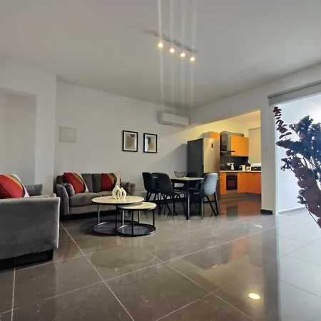 Apartamento 2 Bdr Flat St Lazaros -arsinoe *